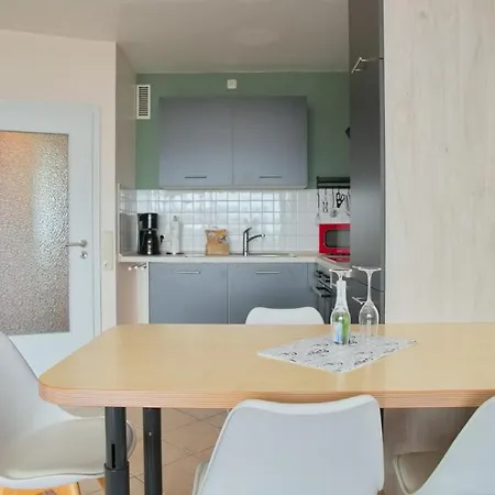 Groemitz- Center Ii App 04 Inkl Wlan *